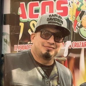 Meet your Posher, Lee